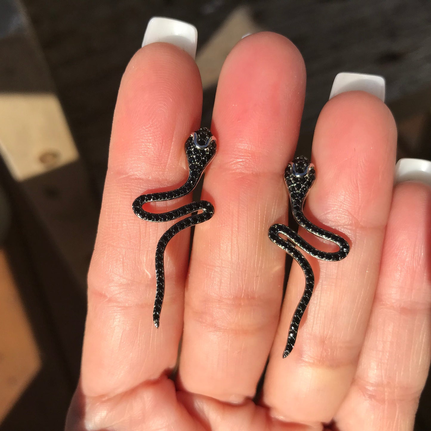 sterling silver Black spinel snake post stud earrings