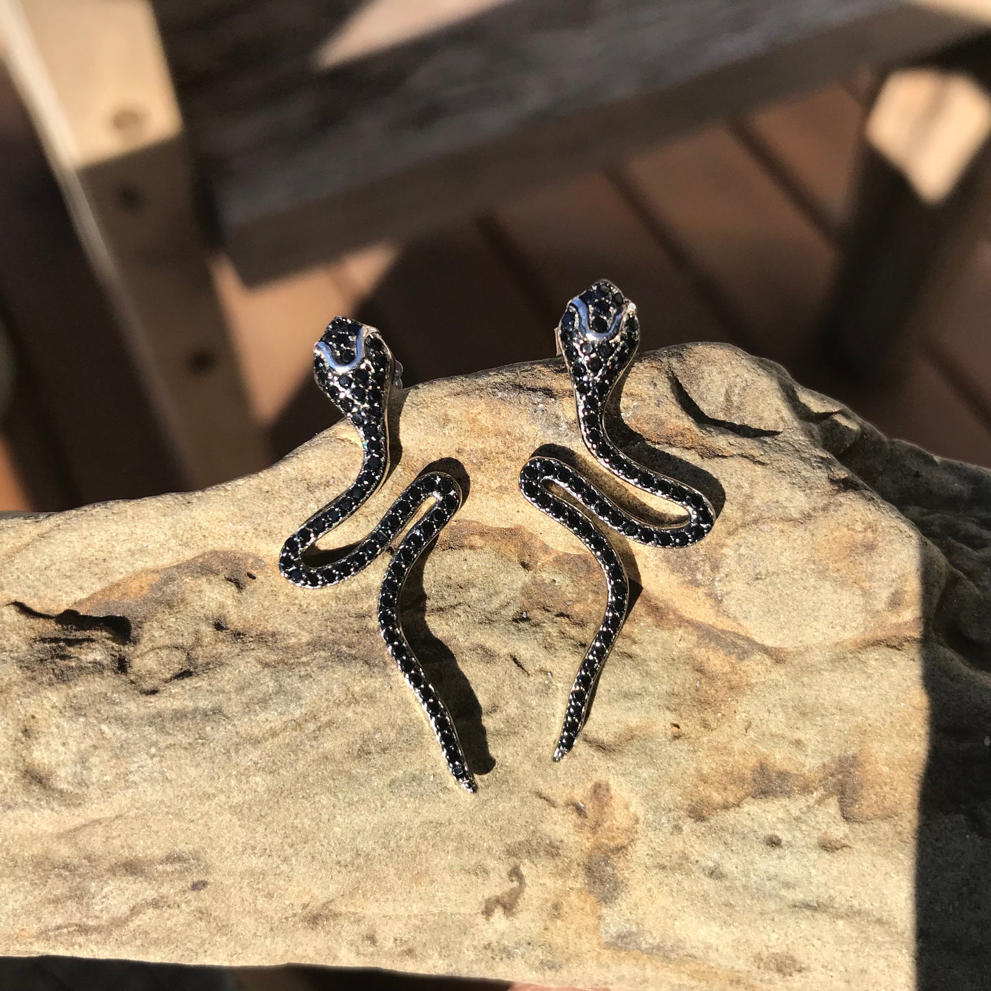 sterling silver Black spinel snake post stud earrings