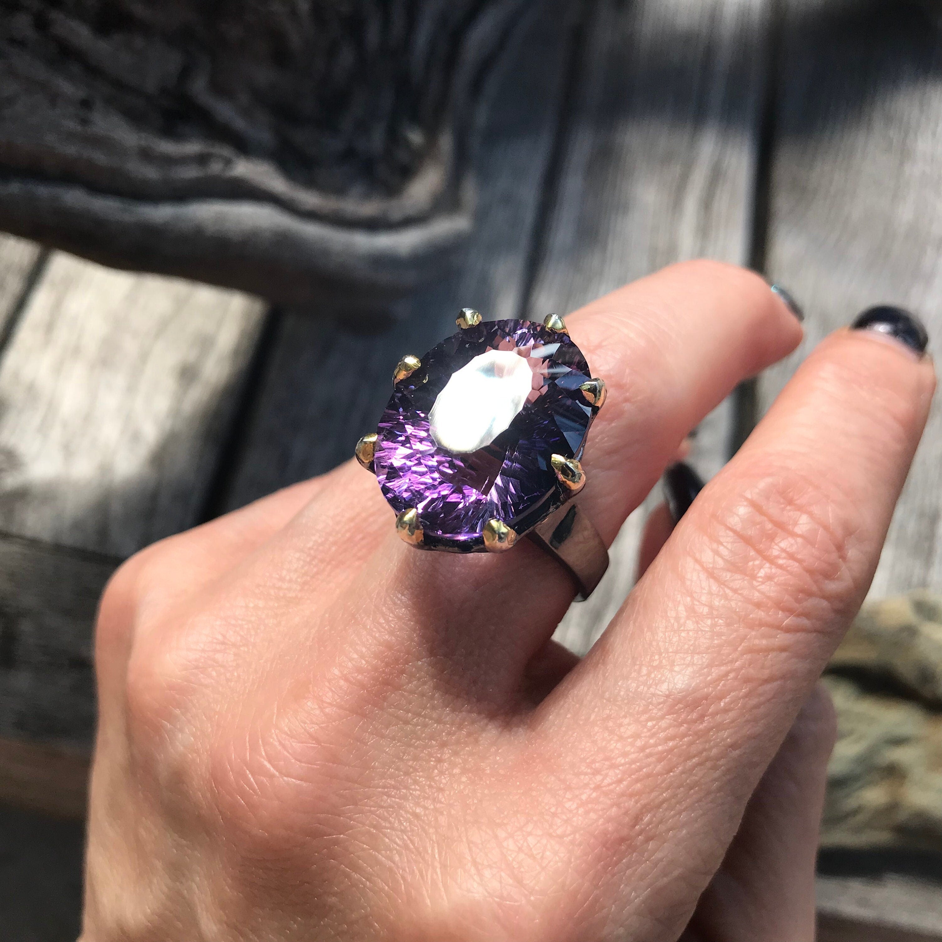 Black Amethyst Ring Dome